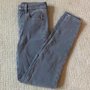 American Eagle Super Hi-Rise Jegging Grey